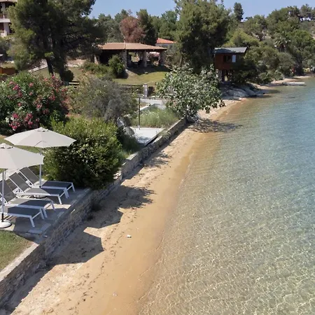 Egeo - Beachfront Paradise, Private Beach, Starlink, Bbq