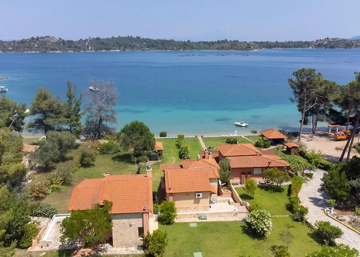 Egeo - Beachfront Paradise, Private Beach, Starlink, Bbq * Vourvourou