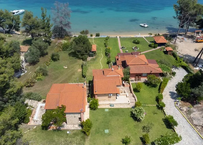 Villa Egeo - Beachfront Paradise, Private Beach, Starlink, Bbq *