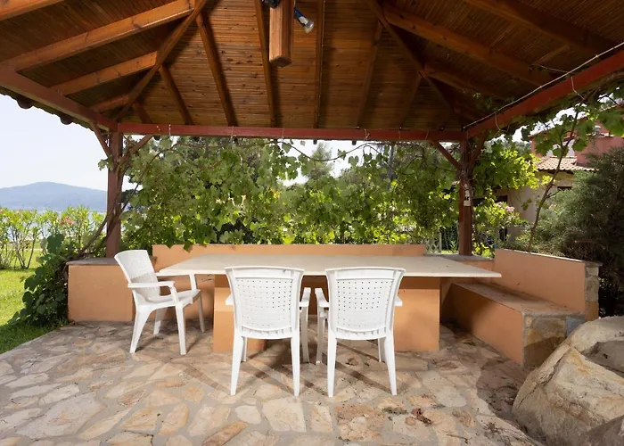 Egeo - Beachfront Paradise, Private Beach, Starlink, Bbq Vourvourou