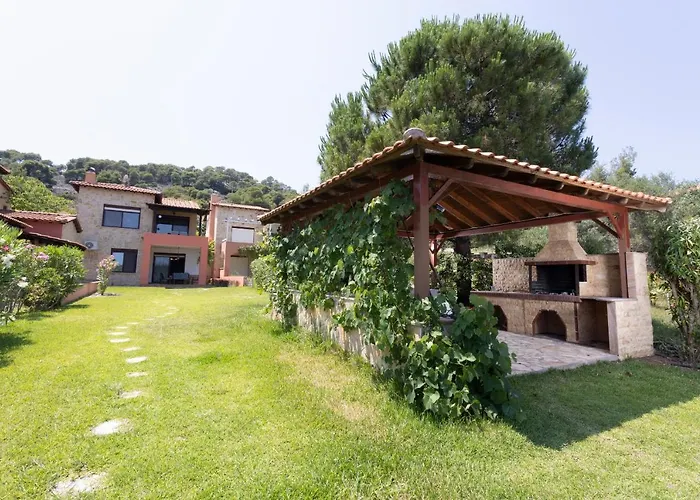 Egeo - Beachfront Paradise, Private Beach, Starlink, Bbq *