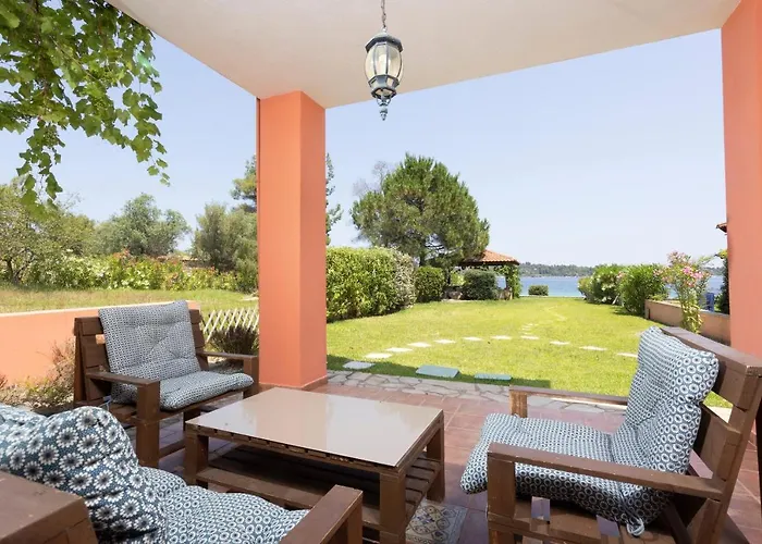 Egeo - Beachfront Paradise, Private Beach, Starlink, Bbq Villa