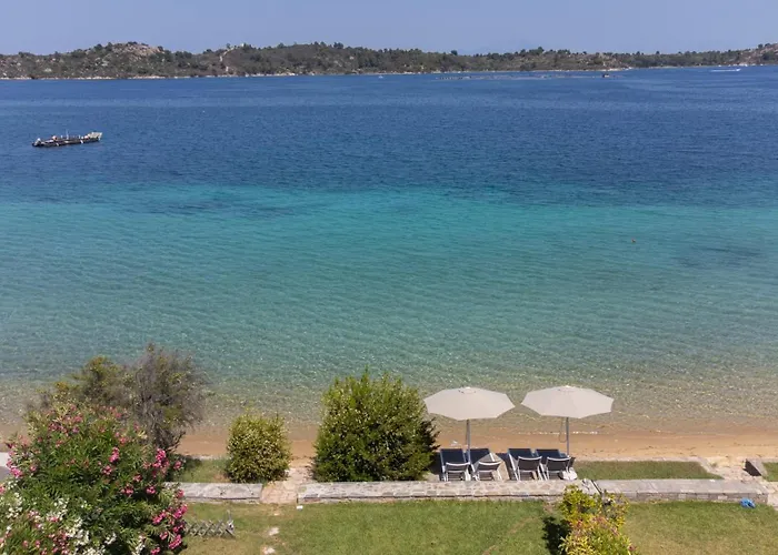 Egeo - Beachfront Paradise, Private Beach, Starlink, Bbq * Vourvourou