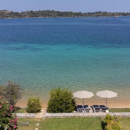 Egeo - Beachfront Paradise, Private Beach, Starlink, Bbq * Vourvourou