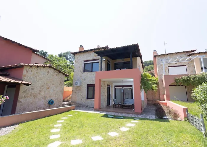 Egeo - Beachfront Paradise, Private Beach, Starlink, Bbq *