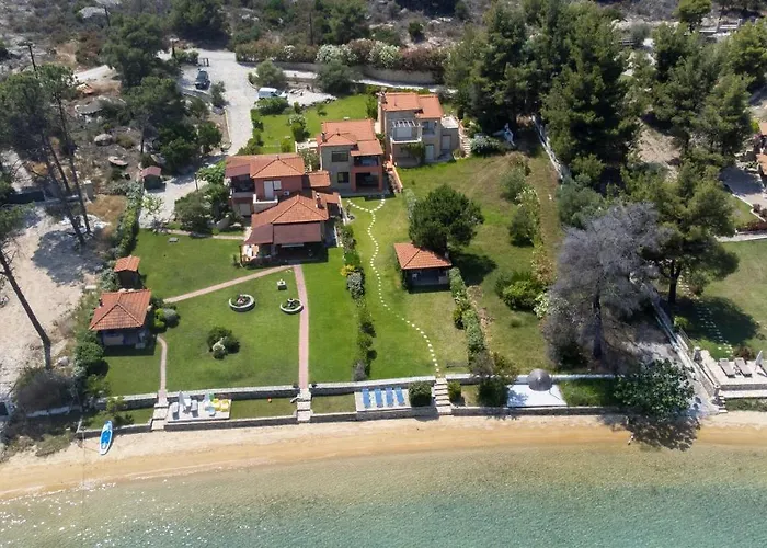 Egeo - Beachfront Paradise, Private Beach, Starlink, Bbq Villa Vourvourou