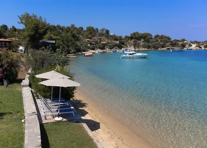 Egeo - Beachfront Paradise, Private Beach, Starlink, Bbq Vourvourou